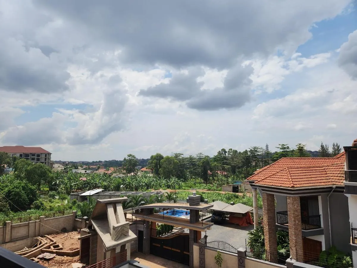 Emerald House - Modish With Great Views Kampala Apartment